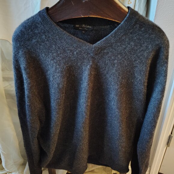 Men's 200% 2 Ply Gray XL Cashmere Sweater - Picture 2 of 7